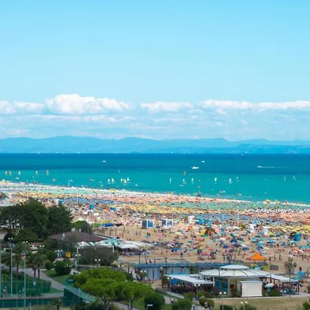 Relax Just 150m From The By Beahostrentals * Bibione